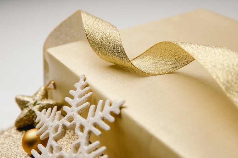 Guide ultime pour Noël : Trouvez le cadeau parfait pour elle et faites-lui plaisir